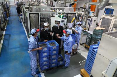 2021年广州外贸进出口创新高，总值突破1万亿元大关